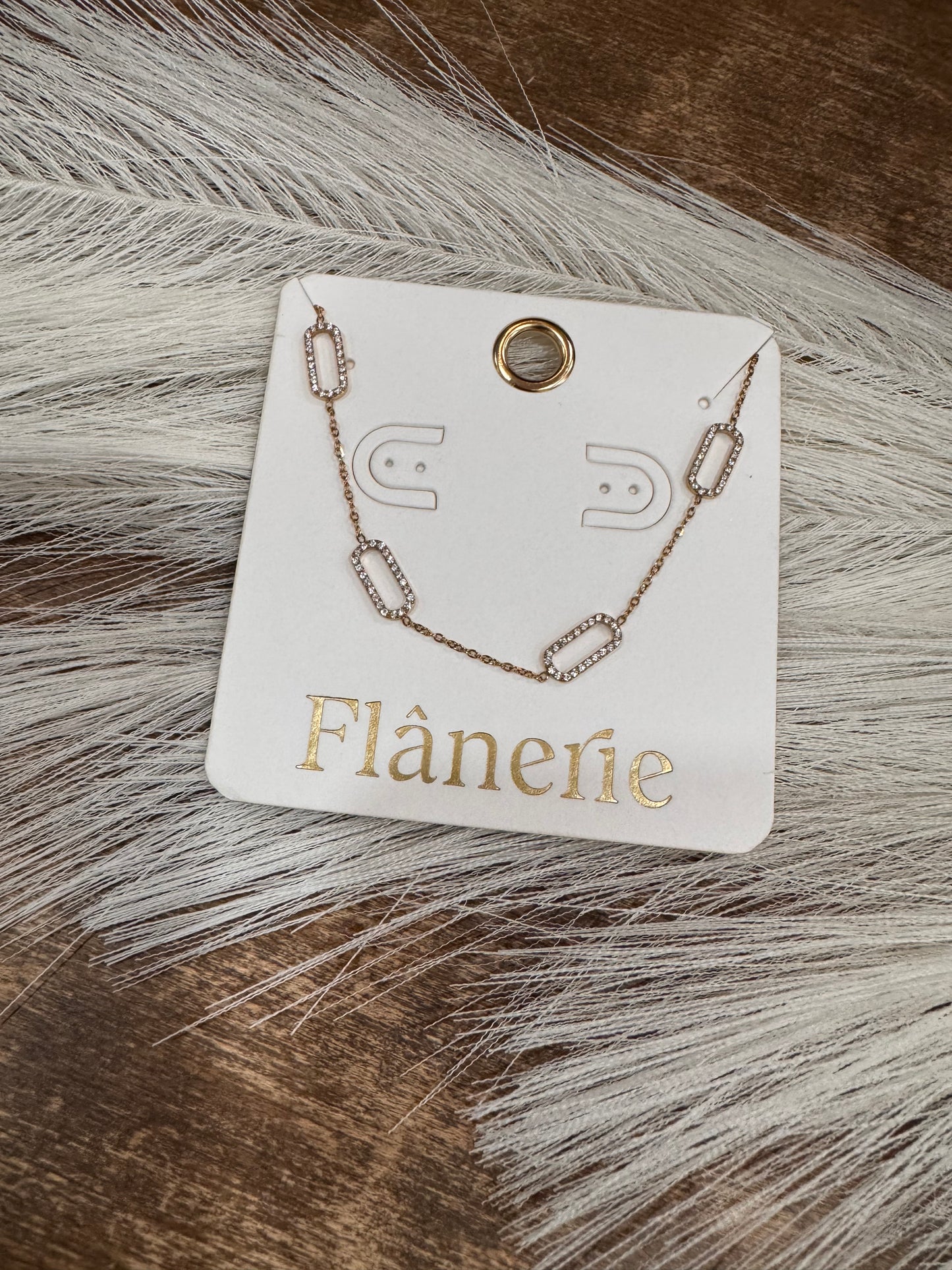 Crystal Link Elegance Necklace