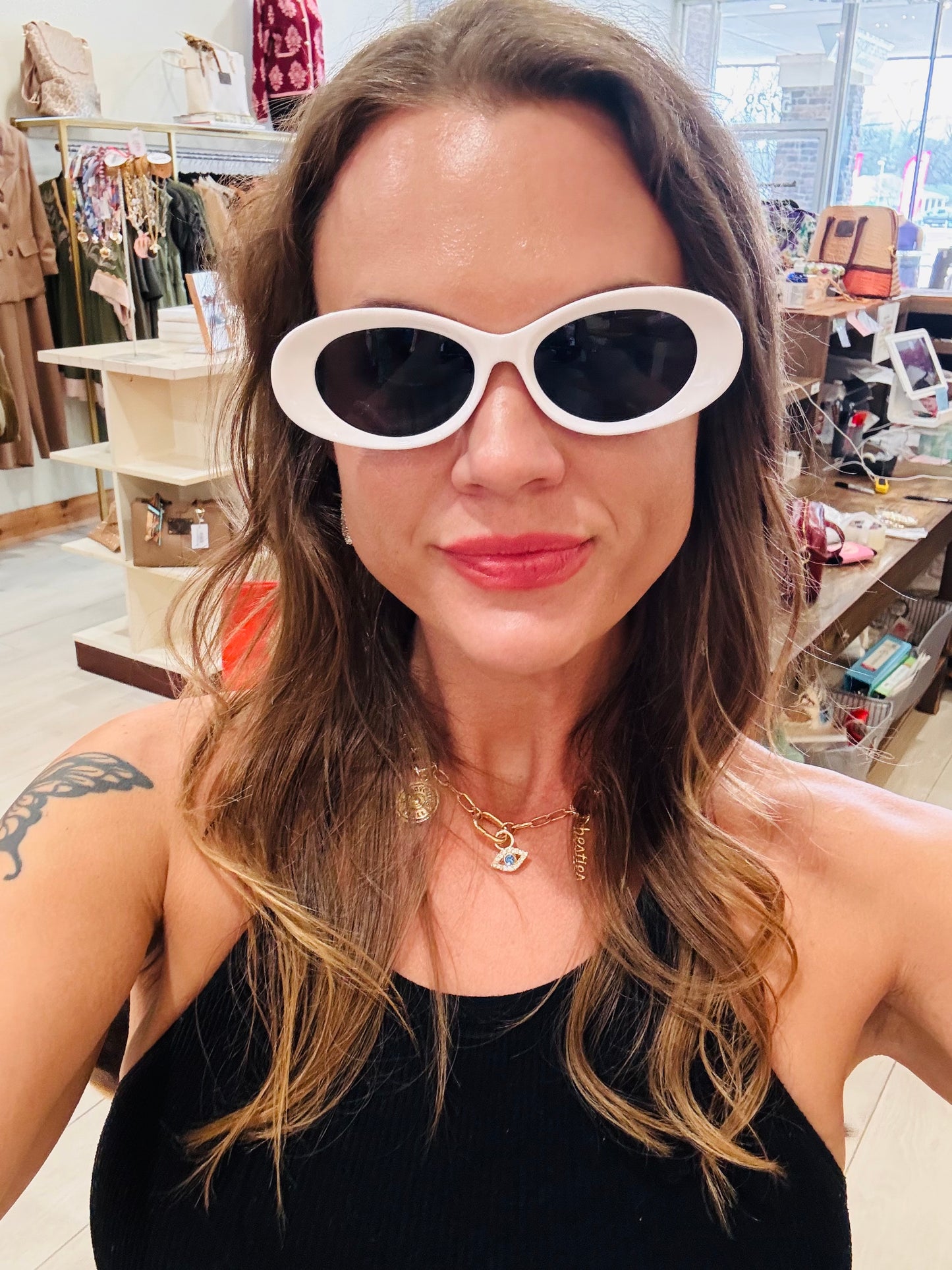 Retro Muse Oval Sunglasses