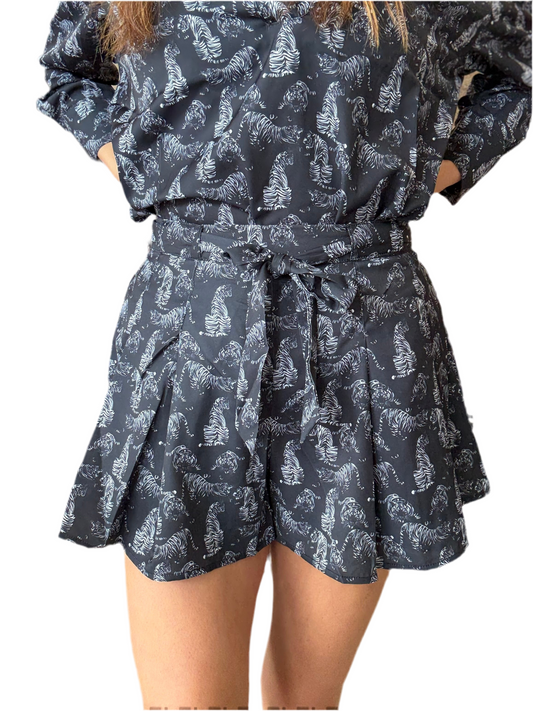 Watercolor Tiger Short