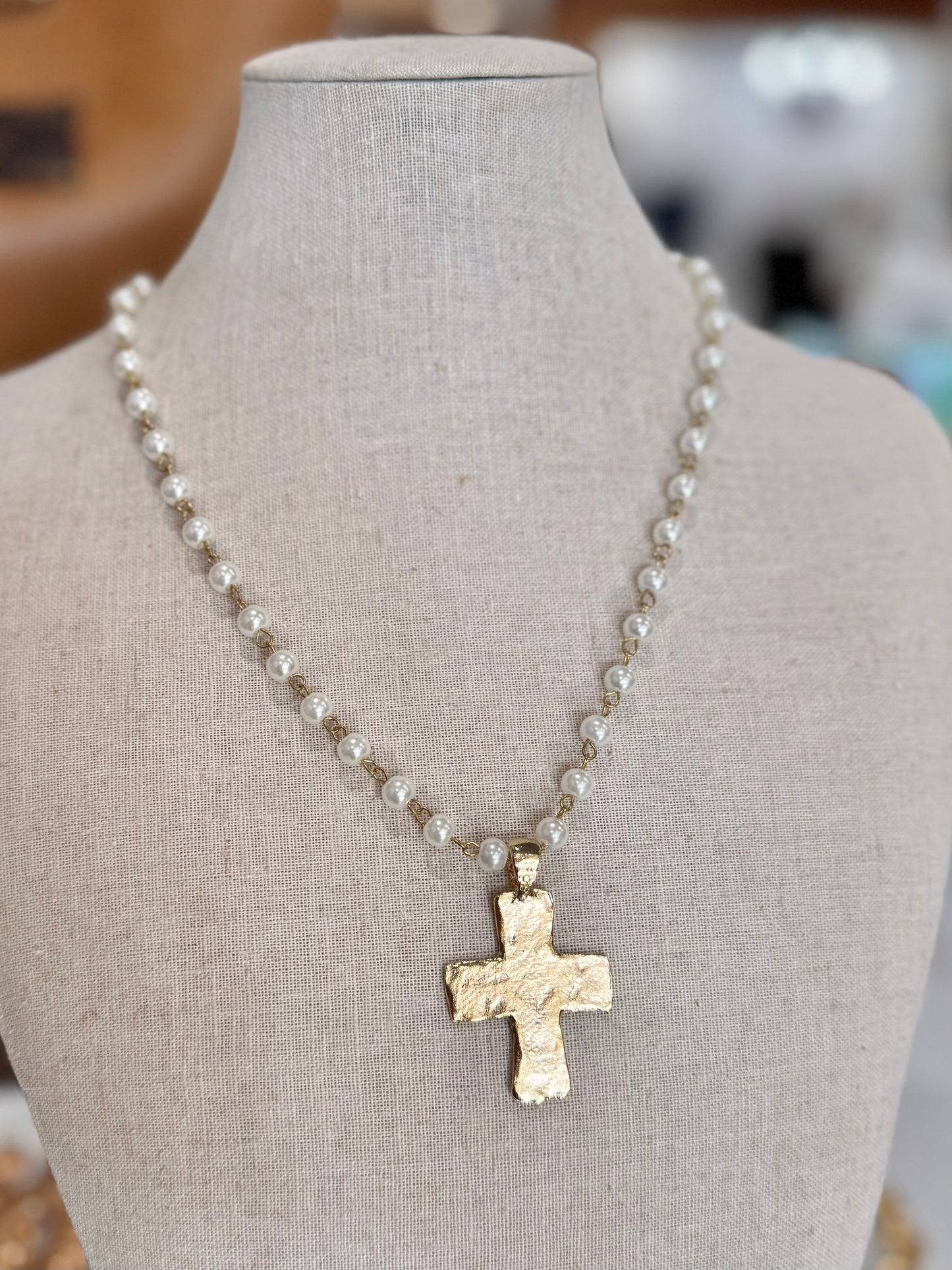 Grace & Gleaux Pearl Cross Necklace