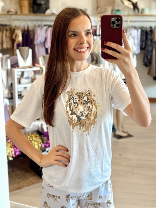 Tiger Love Crewneck tshirt
