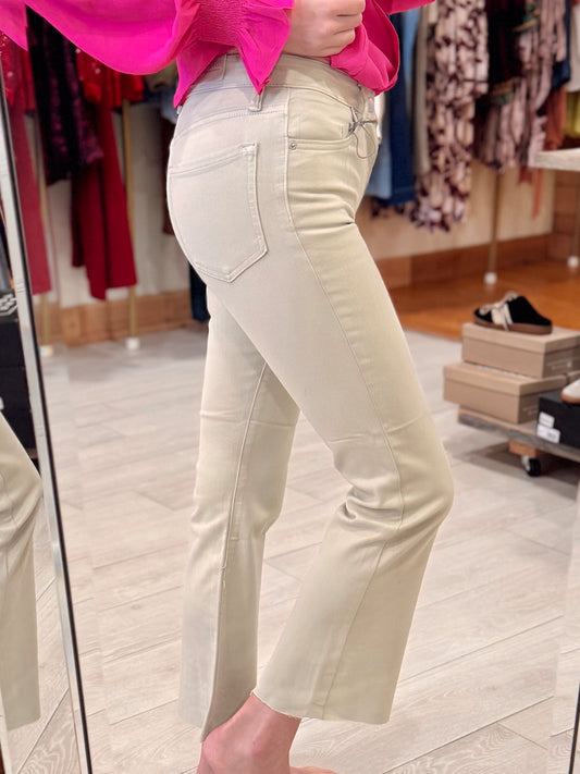 The Jordan - Cropped Flare Jean